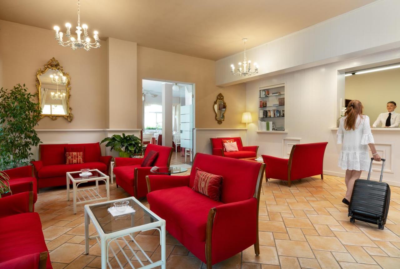 מנרבה דל גארדה La Quiete Park Hotel מראה חיצוני תמונה